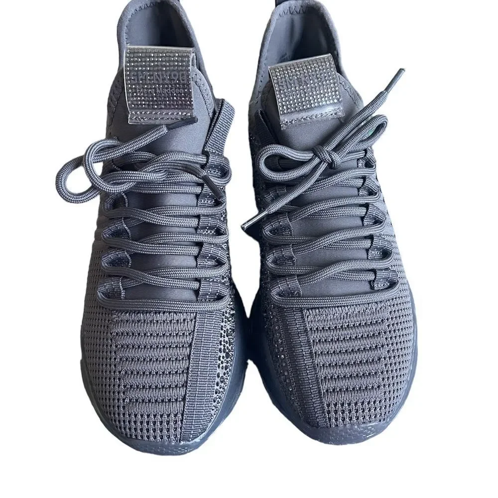 Steve Madden Women's Maxima Sneaker size 7,5